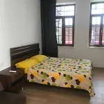 Feine Mitten Im Zentrum Kusadasi