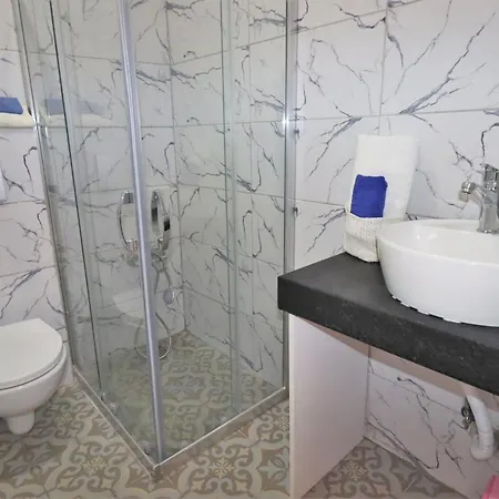 Apartmán Feine Mitten Im Zentrum Kusadası